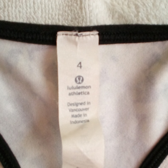 Lululemon Razorback Tank ..OBO - Picture 2 of 4